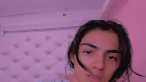 eimy online show from 05-24-26, 01:16