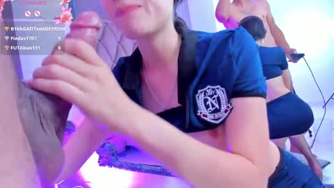 YG COUPLE online show from 09-13-25, 09:14