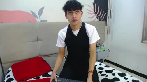 Eimyflorian online show from 01-15-25, 05:47