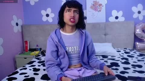 Eimyflorian online show from 01-23-25, 11:58