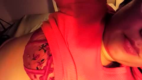 Snapshot of eireneninon chatting on 11-05-25, 02:33 Eirene online show from 11-05-25, 02:33