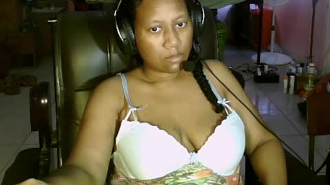 Eirondra Valeen online show from 04-01-26, 02:01