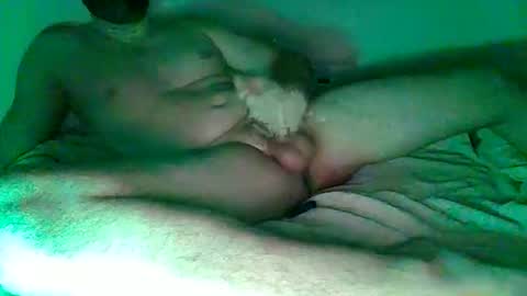 Snapshot of eiros_ chatting on 02-19-25, 10:42 Eiros online show from 02-19-25, 10:42