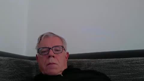 Snapshot of eisbaer1957 chatting on 02-09-25, 12:19 eisbaer1957 online show from 02-09-25, 12:19