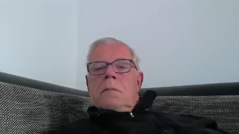 eisbaer1957 online show from 03-29-26, 07:52