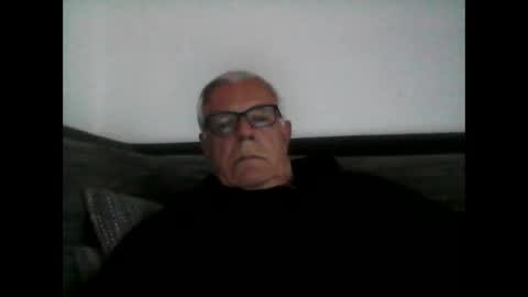 eisbaer1957 online show from 04-16-26, 06:09