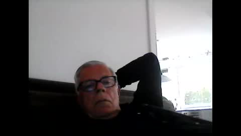 Snapshot of eisbaer1957 chatting on 05-05-26, 11:40 eisbaer1957 online show from 05-05-26, 11:40