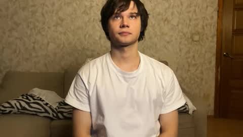 Eitan online show from 12-19-25, 04:25