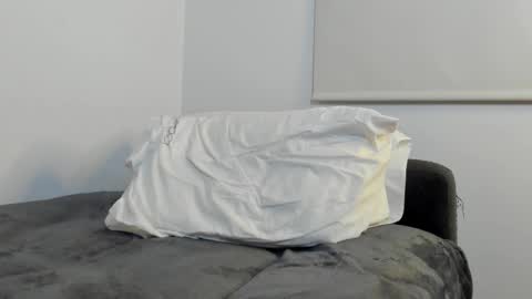 EITHAN CONOR online show from 03-25-26, 03:12