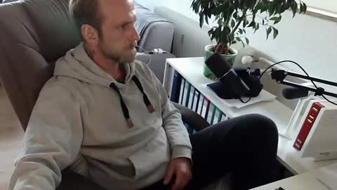 ejakules online show from 04-20-26, 04:43