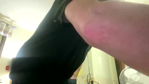 Snapshot of ejbooker11 chatting on 12-01-25, 06:07 PiedPiper online show from 12-01-25, 06:07