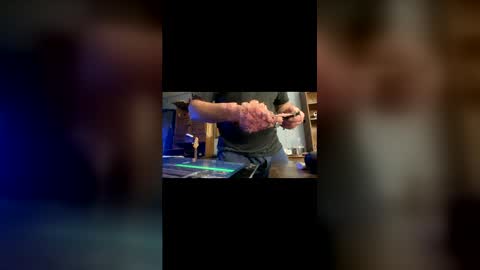 Snapshot of ejbooker11 chatting on 01-06-26, 05:22 PiedPiper online show from 01-06-26, 05:22