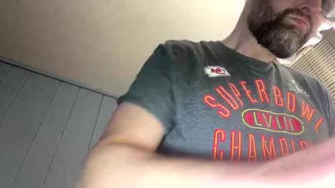 Snapshot of ejbooker11 chatting on 02-17-26, 07:49 PiedPiper online show from 02-17-26, 07:49