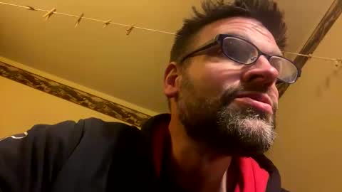 Snapshot of ejbooker11 chatting on 03-08-26, 02:04 PiedPiper online show from 03-08-26, 02:04