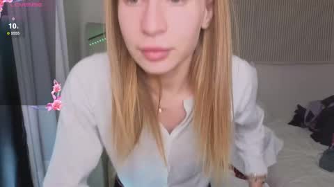 please read my bio there is information about private shows and about my personality online show from 02-17-26, 07:05