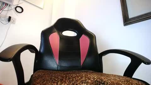 Snapshot of el_mas_turbado chatting on 07-24-26, 05:27 el_mas_turbado online show from 07-24-26, 05:27