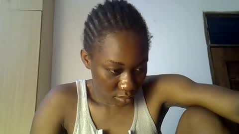 petite online show from 12-09-24, 07:50