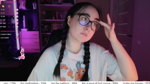 If you like it when I meow give me a thumbs up online show from 04-05-26, 12:46