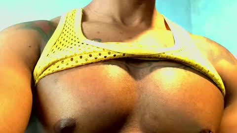 Snapshot of el_vecino_m chatting on 04-23-26, 02:52 el_vecino_m online show from 04-23-26, 02:52