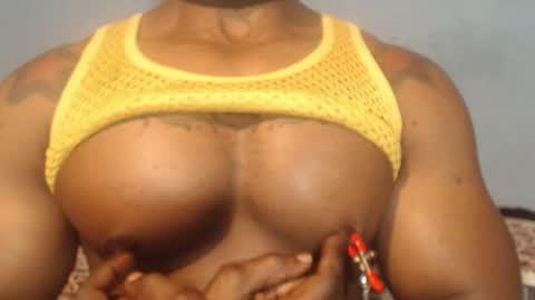 Snapshot of el_vecino_m chatting on 04-24-26, 04:04 el_vecino_m online show from 04-24-26, 04:04