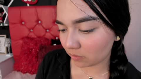 Snapshot of ela_hilton3 chatting on 12-20-24, 10:43 Ela online show from 12-20-24, 10:43