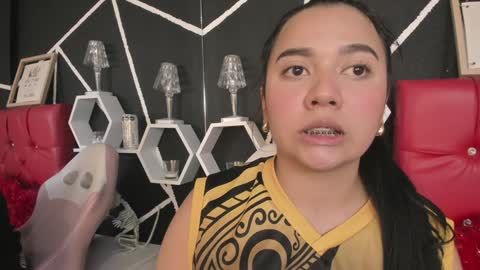 Snapshot of ela_hilton3 chatting on 01-19-25, 10:28 Ela online show from 01-19-25, 10:28