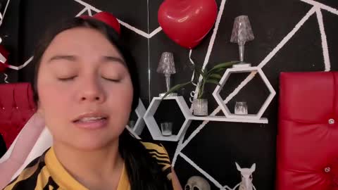 Snapshot of ela_hilton3 chatting on 02-24-25, 02:30 Ela online show from 02-24-25, 02:30