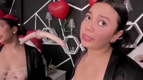 Snapshot of ela_hilton3 chatting on 03-01-25, 06:11 Ela online show from 03-01-25, 06:11