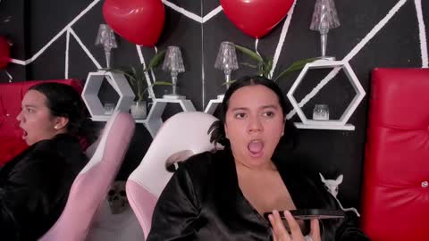 Snapshot of ela_hilton3 chatting on 03-02-25, 12:20 Ela online show from 03-02-25, 12:20