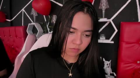 Snapshot of ela_hilton3 chatting on 03-09-25, 10:08 Ela online show from 03-09-25, 10:08