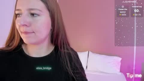 Snapshot of elaia_bridge chatting on 06-18-26, 12:09 E L A I A online show from 06-18-26, 12:09