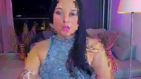 Snapshot of elaine_summer chatting on 04-08-26, 04:56 Elaine Summer online show from 04-08-26, 04:56