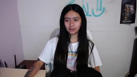 Elaine eli online show from 12-11-24, 05:21