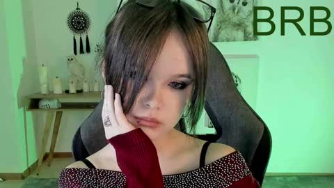 Snapshot of elainebeness chatting on 12-04-24, 08:34 Your sweet girl online show from 12-04-24, 08:34