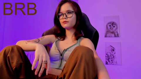Snapshot of elainebeness chatting on 01-27-25, 01:16 Your sweet girl online show from 01-27-25, 01:16