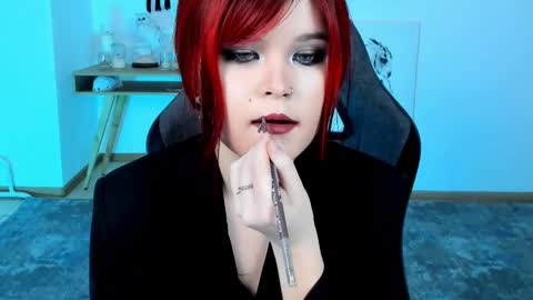 Snapshot of elainebeness chatting on 03-02-25, 07:23 Your sweet girl online show from 03-02-25, 07:23
