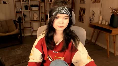 Snapshot of elainebeness chatting on 10-08-25, 07:44 Your sweet girl online show from 10-08-25, 07:44