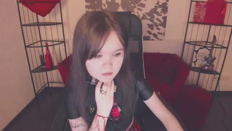 Your sweet girl online show from 04-07-26, 07:47