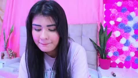 Ela  online show from 02-03-25, 01:52