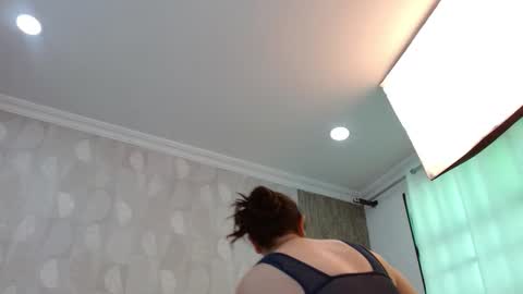 elamurray online show from 11-12-25, 11:43