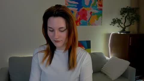Snapshot of elani_lune chatting on 04-23-26, 06:32 Elani online show from 04-23-26, 06:32