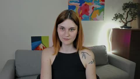 Snapshot of elani_lune chatting on 05-18-26, 12:07 Elani online show from 05-18-26, 12:07