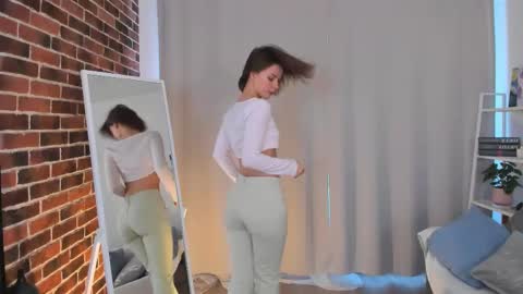 ELA 3 online show from 03-11-25, 06:21