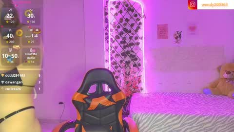 lara online show from 04-10-26, 12:38