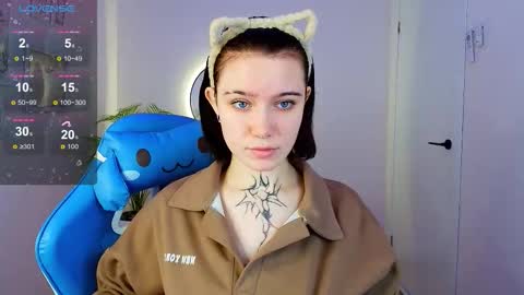 Snapshot of elastikiss chatting on 11-03-25, 02:13 elastikiss online show from 11-03-25, 02:13