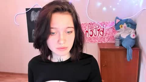 Snapshot of elastikiss chatting on 02-19-26, 04:41 elastikiss online show from 02-19-26, 04:41