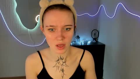 Snapshot of elastikiss chatting on 03-09-26, 04:38 elastikiss online show from 03-09-26, 04:38