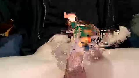 Snapshot of eldanty chatting on 10-10-25, 02:16 eldanty online show from 10-10-25, 02:16