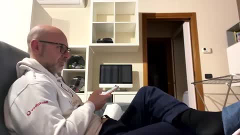 Eldiablo844 online show from 01-29-25, 08:04