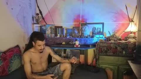 Snapshot of eleazar_blake chatting on 09-18-25, 04:58 Sir Eleazar online show from 09-18-25, 04:58